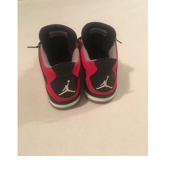 Jordan Toro 4s - Picture 2 of 4